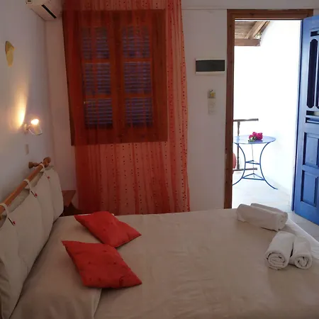 Akti Kastraki アパートホテル